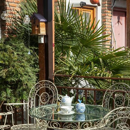 Tatin - Hotel & Cafe In Mtskheta Luaran gambar