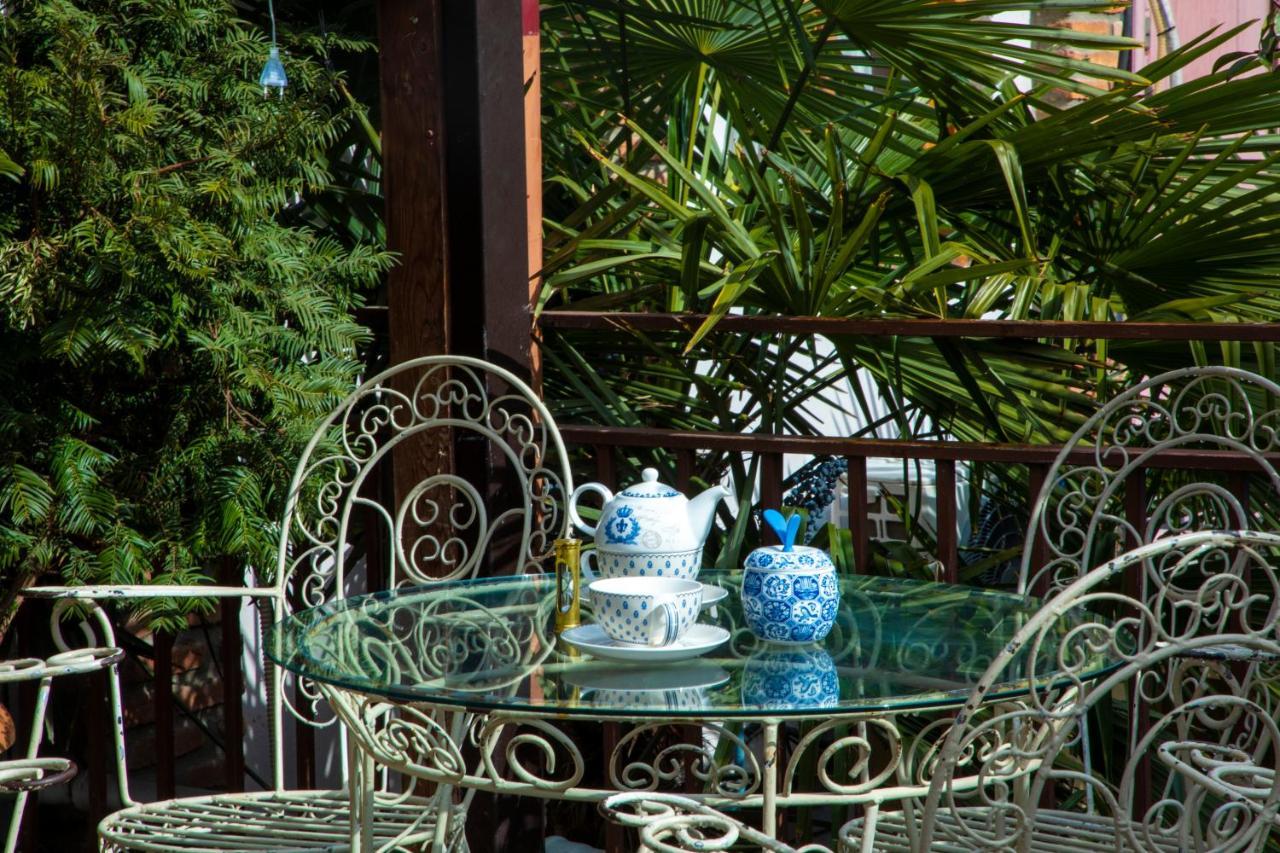 Tatin - Hotel & Cafe In Mtskheta Luaran gambar