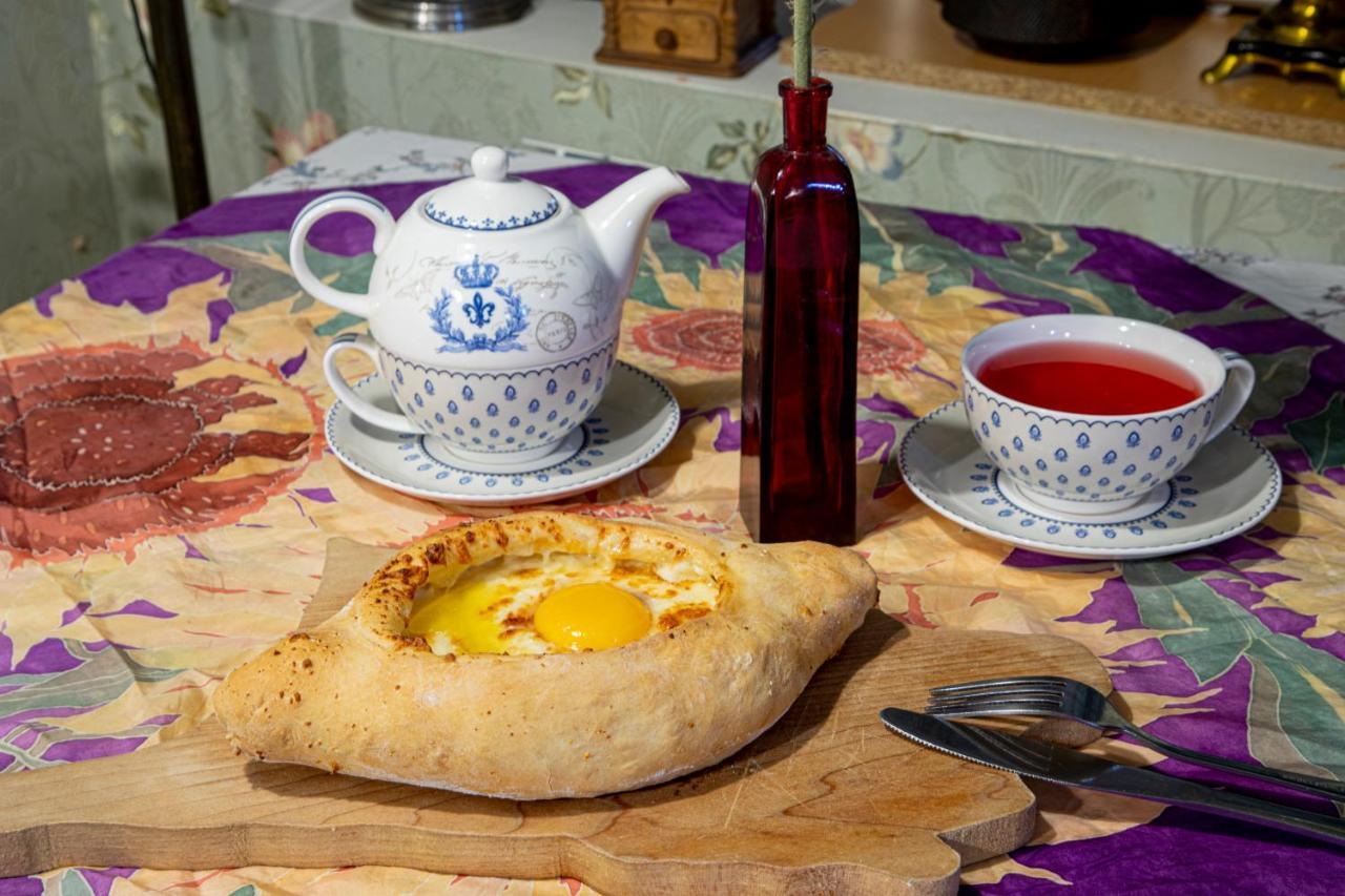Tatin - Hotel & Cafe In Mtskheta Luaran gambar